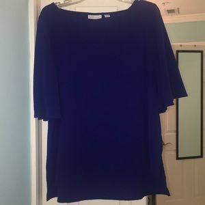 NY&Co sapphire blue top with flowy sleeves